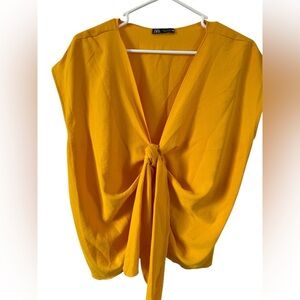 Zara Women's Yellow Tie-Front Top